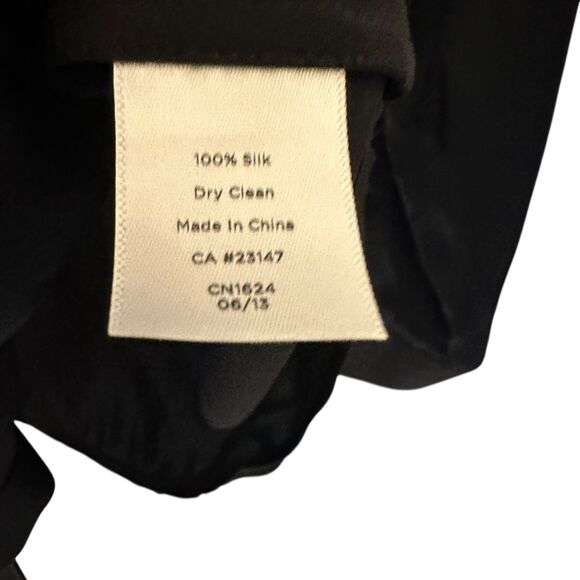 Talbots Black 100% Silk Shiny Button Up Long Sleeve Blouse Size M - Picture 6 of 6